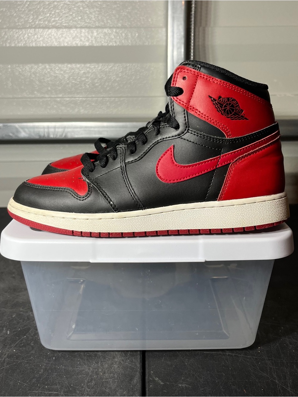 Size 7 - Jordan 1 Retro OG High Banned, Bred